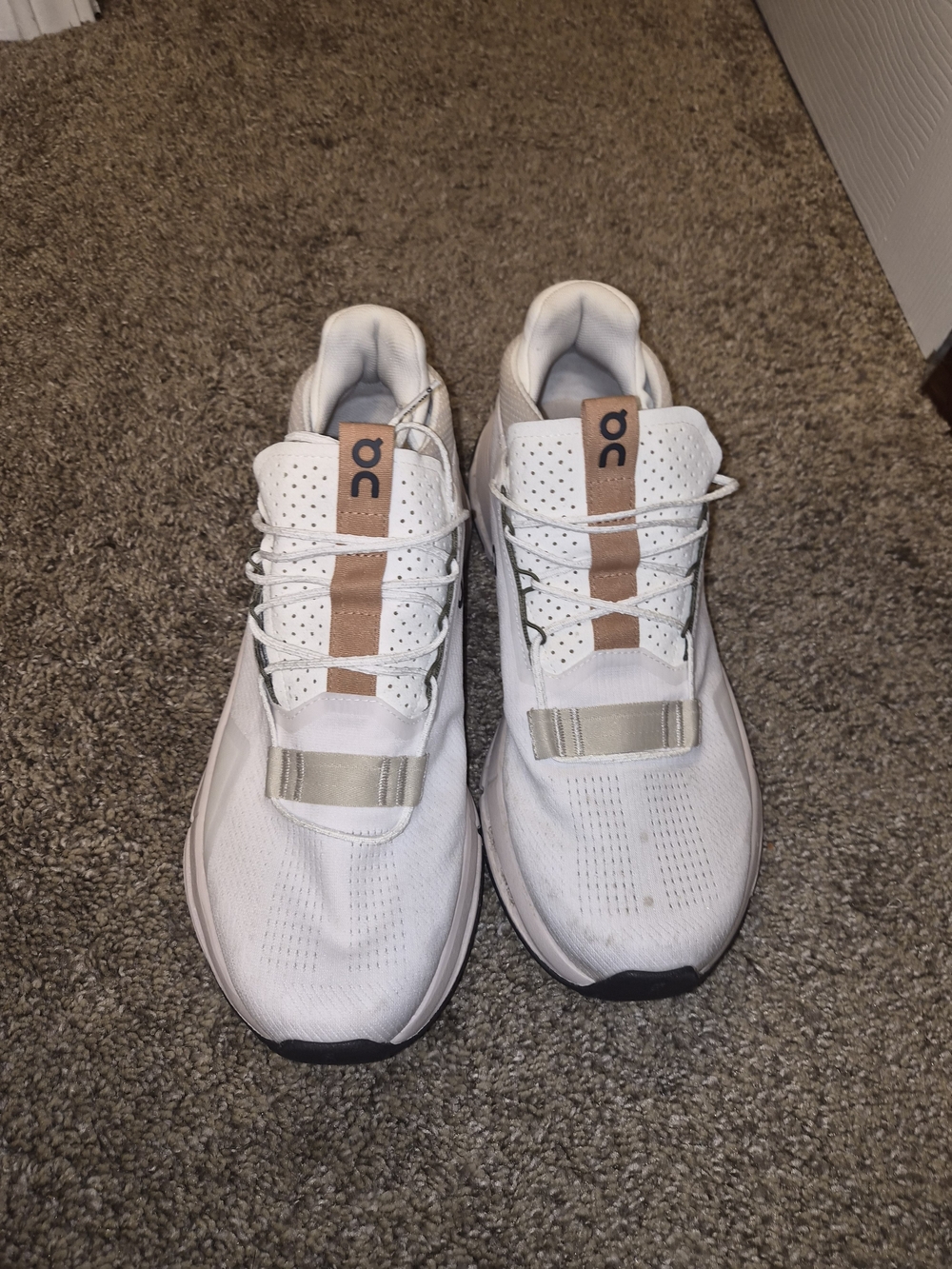 On Running Running Ladies Cloudnova White/Tan Running Shoes - Picture 5 of 6